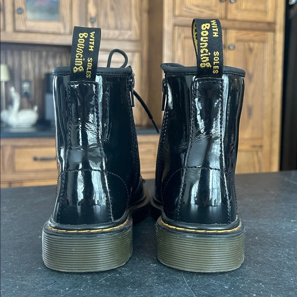 Dr Martens 1460‎ Patent Leather Boots Kids Size 3